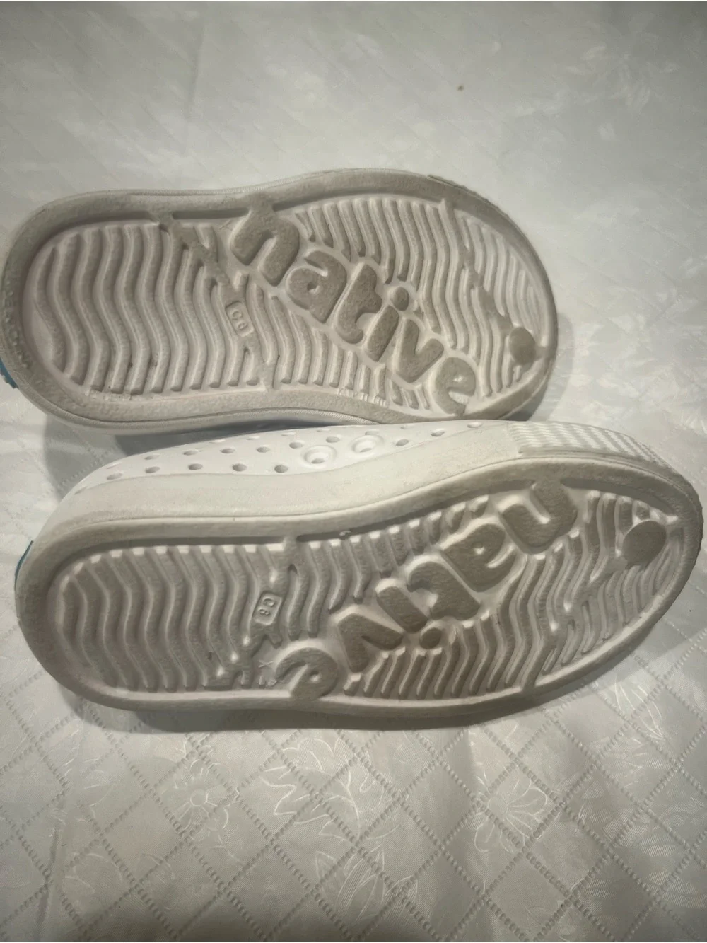 Native Kids Slip-On Water Shoes in White - Picture 3 of 3